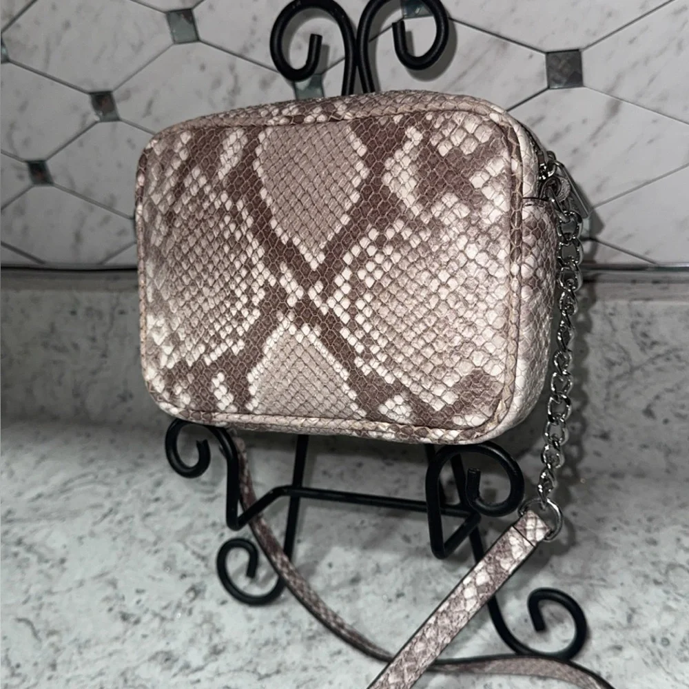 Michael Kors Snake Print Crossbody Bag Cindy Leather Purse AUTHENTIC Like New - Picture 8 of 12